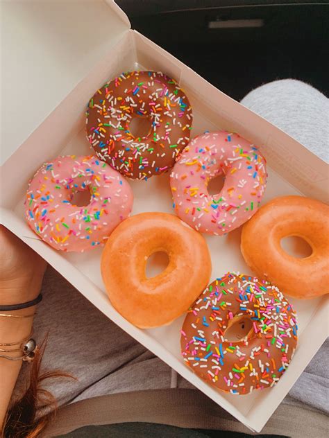 aesthetic doughnuts|donut aesthetics.